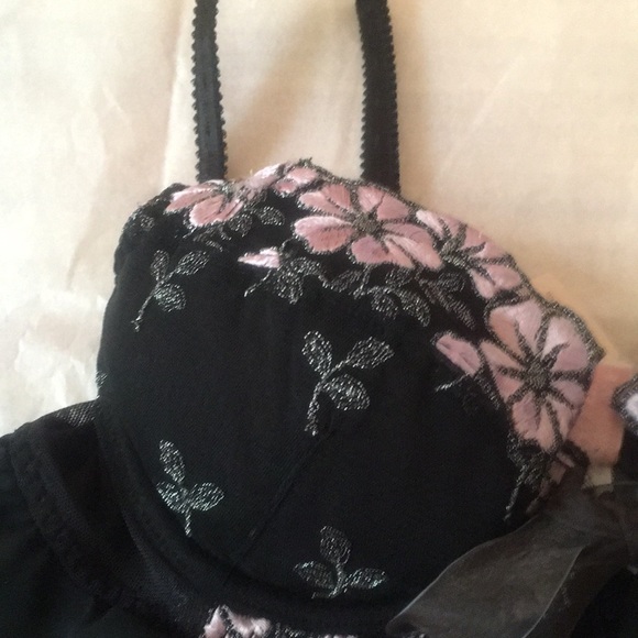 Victoria’s Secret Black / Pink / Silver Nighty - Picture 2 of 7